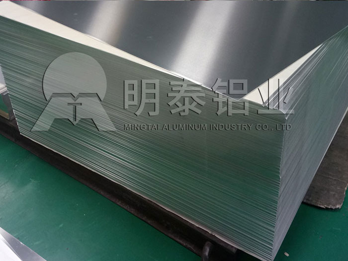 機(jī)箱機(jī)柜用5052鋁板多少錢一噸，明泰優(yōu)惠報(bào)價(jià)分析