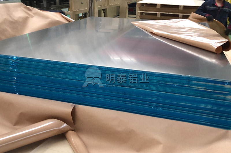 廣東電池托盤用鋁合金板帶規(guī)格有哪些？具體價(jià)格多少